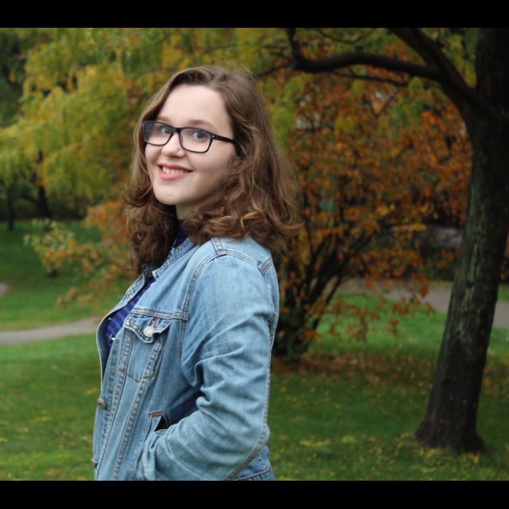 Meet your Posher, Daphna